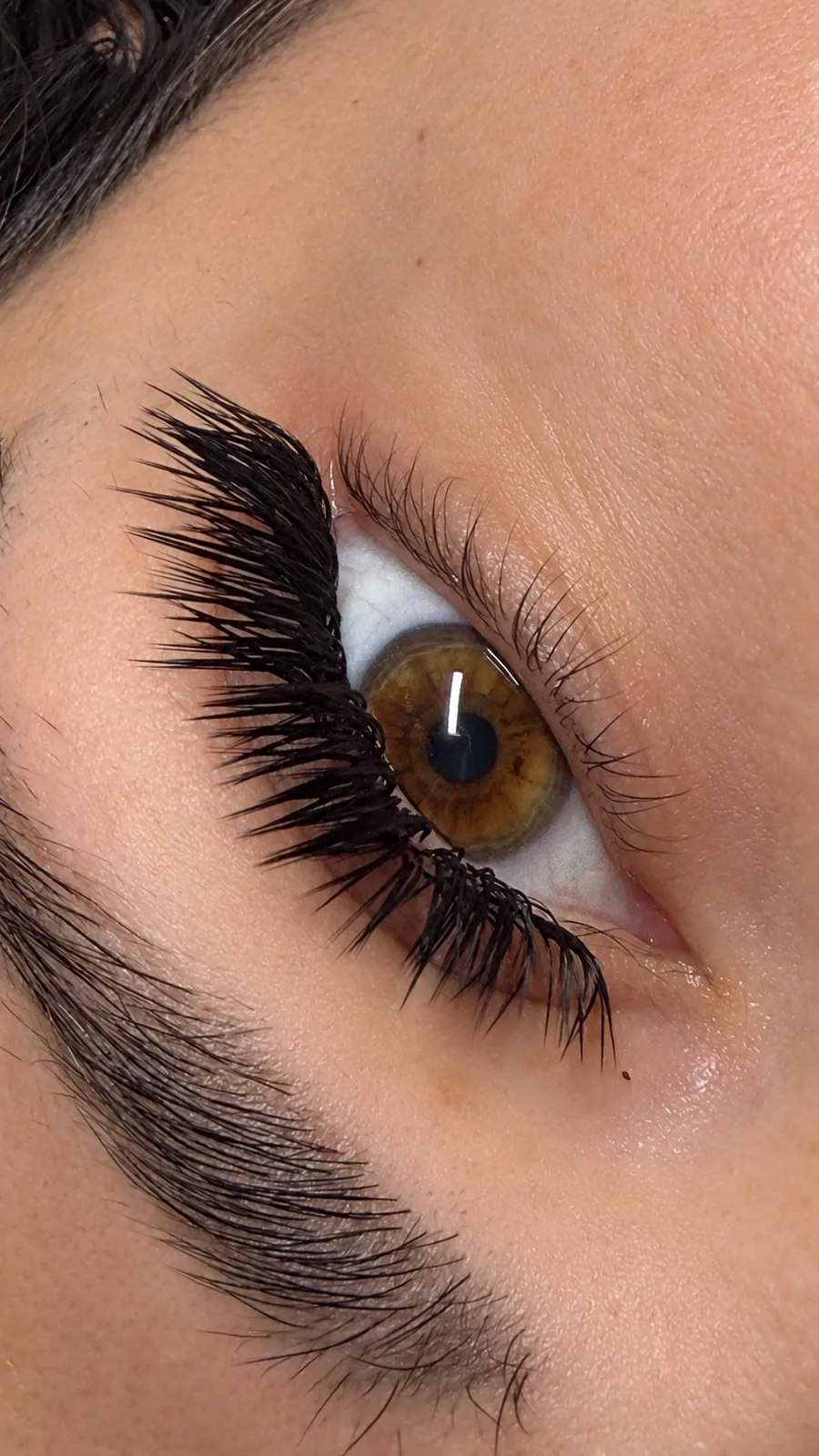 Styled sets treatment at LASHme
